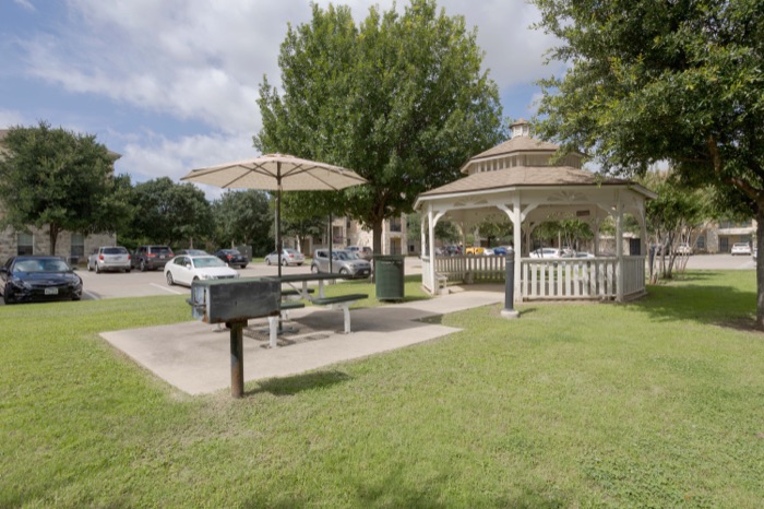 Gazebo at Villas on Calloway Creek